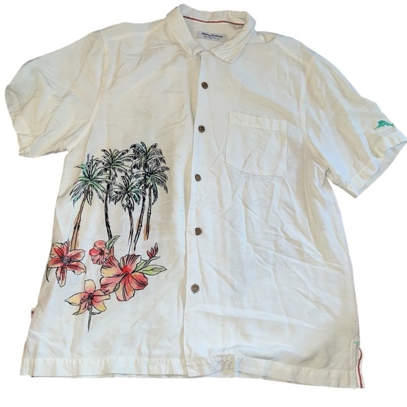 Tommy Bahama Tampa Bay Rays Embroidered Button-Up Camp Shirt - Picture 2 of 6